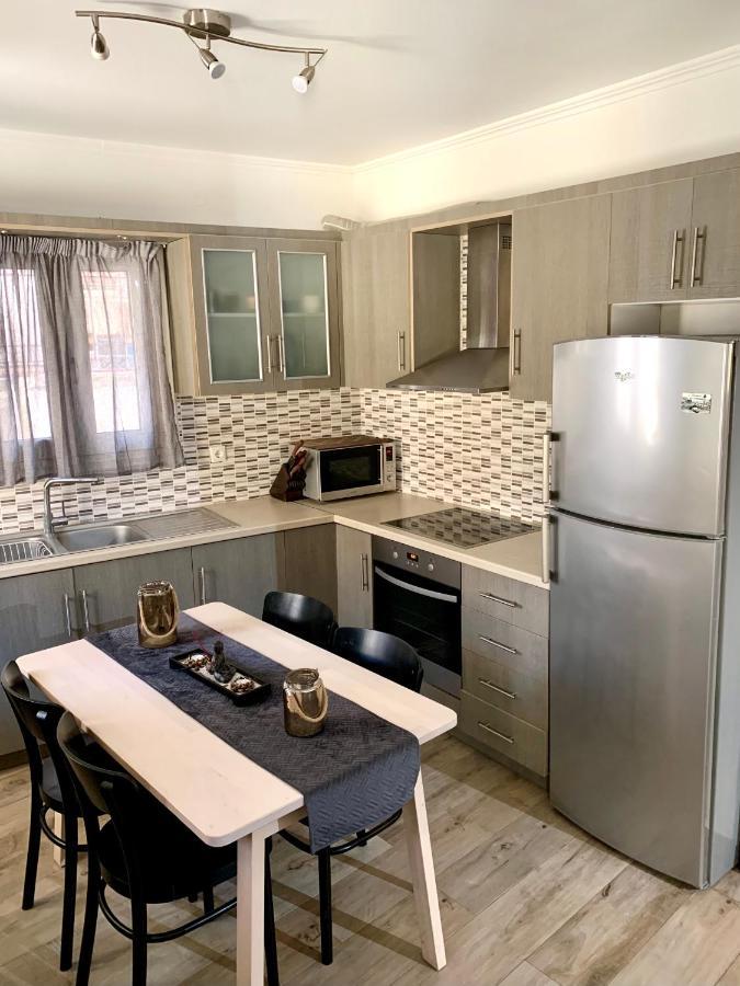 Leo'S City Apartment Лефкада Екстериор снимка